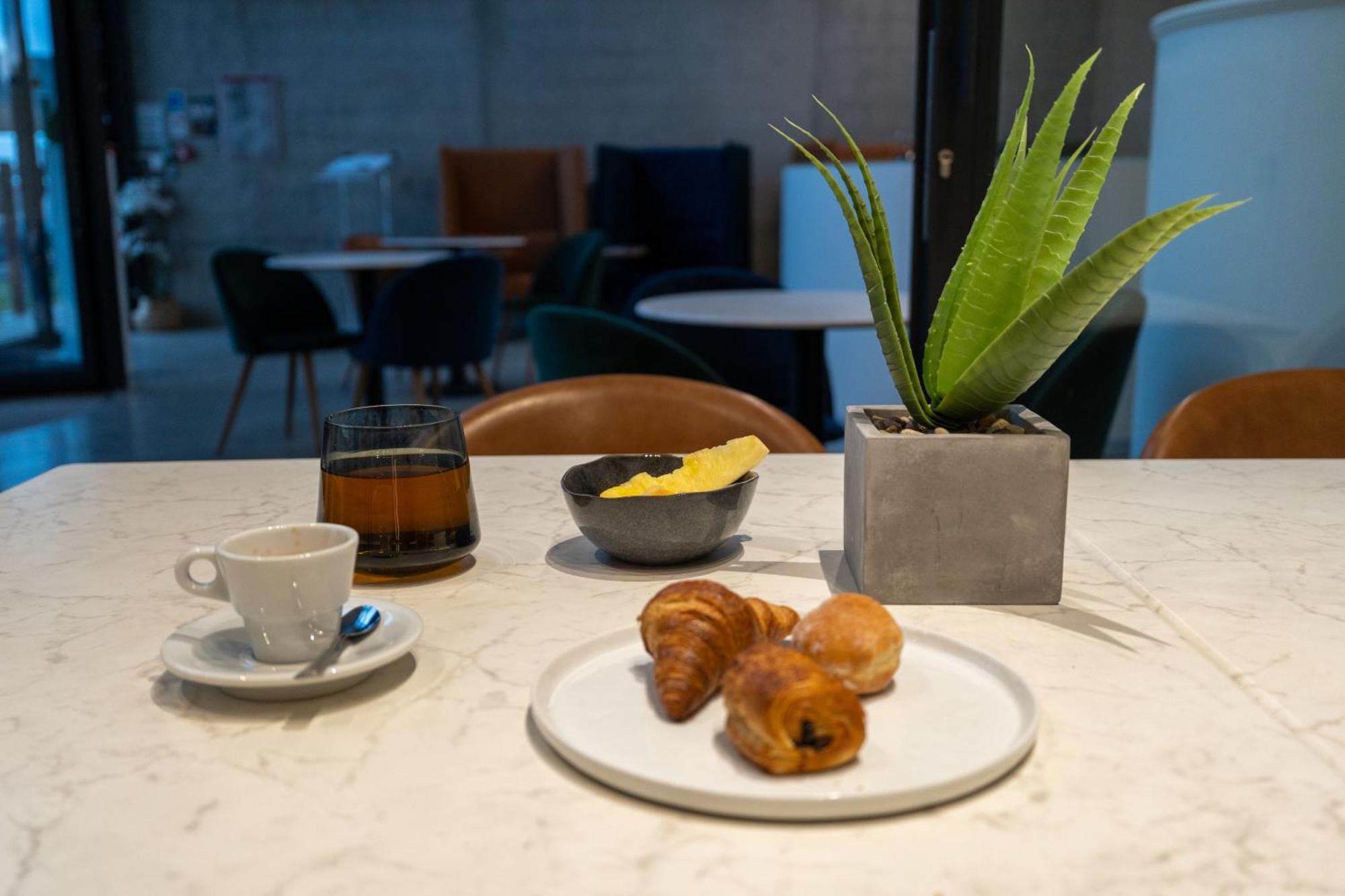 Le B Complexe Hotel Lozanne Luaran gambar